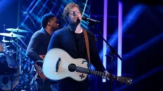 Ed Sheeran Performs 'Shape of You'!