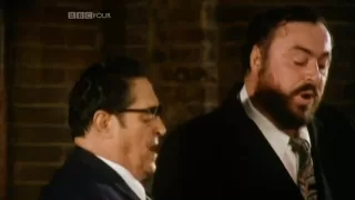 Panis Angelicus - Pavarotti Father & Son Duet