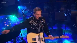 George Ezra on Jools' Annual Hootenanny - Green Green Grass