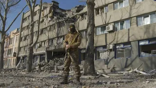 Ukrainische Städte leisten weiter erbitterten Widerstand | AFP