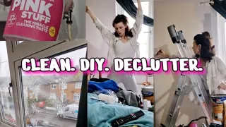 SCRUB | DECORATE | DECLUTTER My Bedroom #cleanwithme #DIY #declutter #motivation