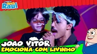 JOÃO VITOR CHAVES CANTA "CHEIA DE MARRA" COM LIVINHO NO RAUL GIL