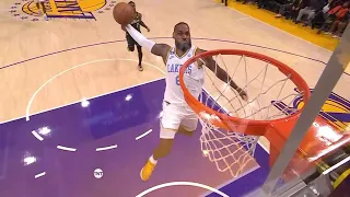 LeBron James doing his signature dunk in his 20th year season 😱😱 | The King