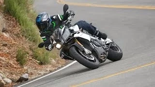 2014 Aprilia Tuono V4R - 4cyl Streetfighter Shootout Part 4 - MotoUSA