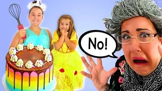 Granny Is Late To The Birthday Party | Ruby & Bonnie Pretend Play with Toy Presents