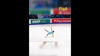 Аделия Петросян: "Падают снежинки..." #figureskating #юмор #этеритутберидзе