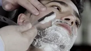 British Barbers -  Signature Shave ( Straight Edge Razor )