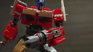 Optimus Prime Transformation Test | Transformers Stop Motion Animation