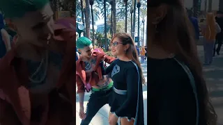 Wondercon 2022 (Super Girl pulls Sammy Joker Shirt)