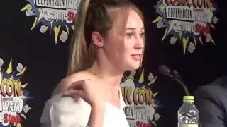 Alycia at the Copenhagen Comic Con Panel Sunday (part 2)