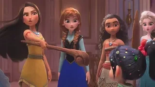 Ralph Breaks The Internet | Princesses Trailer Scene | Castilian Spanish