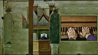 OLDEST PLAYABLE ORGAN IN THE WORLD Part 1 - Diane Bish