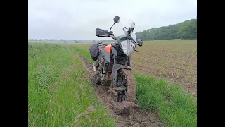 Silent offroad. KTM 390 Adventure 010624