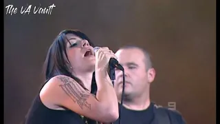 Vanessa Amorosi - Perfect + It's A Long Way To The Top (Live at the Grand Final Footy Show 2008)