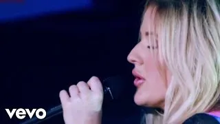 Ellie Goulding - Keep On Dancin' (Vevo Presents: Live in London)