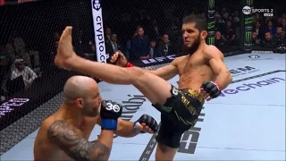 UFC | Islam Makhachev KO's Volkanovski with a head kick