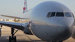 Full Pushback of American Airlines Boeing 777-200 N775AN #planes #aviation #boeing #miami #airport