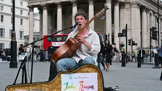 [4K] Apr 2022, Amazing guitarist busking ,Jordan Rawson Trafalgar Square London