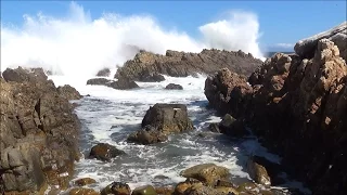 Relaxing nature scene - ocean waves washing into tidal rock pool - HD 1080P