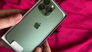 Unboxing - iPhone 13 Pro Mobile Phone in Alpine Green