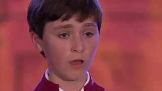 Pie Jesu (Fauré) - English Boy Treble: Archie