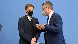 Gesundheitsminister Lauterbach und RKI-Chef Wieler informieren über Corona-Lage