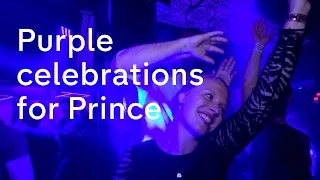 Prince: the USA lights up in purple for a music icon