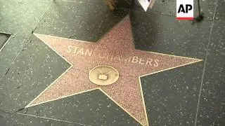 Veteran reporter Stan Chambers dies, flowers placed on his Hollywood star