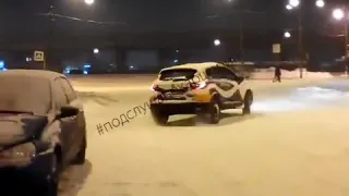 Renault Kaptur - drift на каршеринг