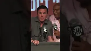 Anderson Silva asks Chael Sonnen why he never to his house for BBQ and Chael answers 😂😂😂