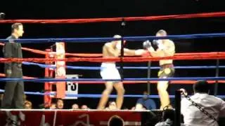 Chaz Mulkey vs Chike Lindsay round 3   YouTube