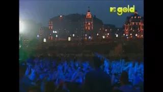 Red Hot Chili Peppers - Scar Tissue - Live in Red Square, Moscow [HD]