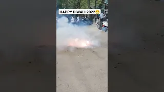 1000 Wala Crackers bursting #shorts #viral #crackers #diwali #diwali2022 #deepavali