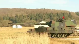 German Armed Forces - PzH 2000 155mm Self-Propelled Howitzer Direct Live Firing [1080p]