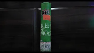 Big Fireworks - Green Smoke Canister