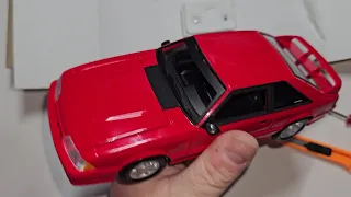 2024 Maisto 1:24 1993 Ford Mustang SVT Cobra Red Foxbody Special Edition