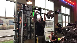 Eccentric Shoulder Press