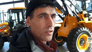 Поездка в JCB центр.