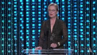 Meryl Streep and Billie Lourd honor Debbie Reynolds at the 2015 Governors Awards