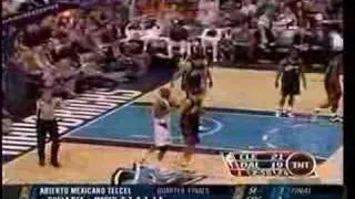 Lebron James MONSTER Dunk On the Mavericks 03-01-2007