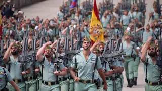 La Legión Ronda: Jura de Bandera para personal civil