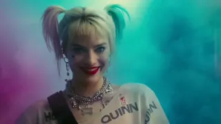 Harley Quinn "Fighting the Police officers" (Birds of Prey). Beautiful Harley show her abilities