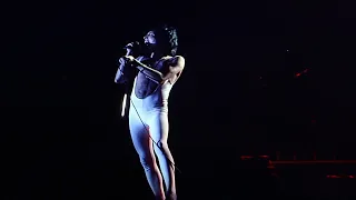 Queen - Somebody To Love (Live in Seattle 1977) Remastered