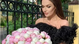 Подав заявление на развод, Водонаева с мужем отправилась в ресторан