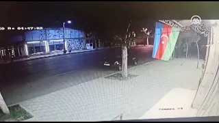 Видеокадры момента ударов ВС Армении по второму крупному городу  Азербайджана - Гяндже