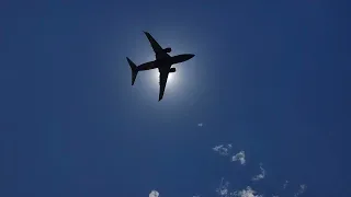 Beautiful Weather Sun And Clouds A Fascinating View Plane Take Off From Reagan National Airport