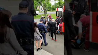 Степана Латыпова выносят из здания суда
