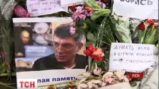 Італійський прем'єр-міністр Маттео Ренці відвідав місце смерті Бориса Немцова