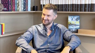 Richard Armitage: The Waterstones Interview