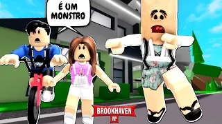 MENINA USA SACO DE PAPEL PARA ESCONDER O ROSTO O FINAL VAI CHOCAR VOCÊ Historinhas Brookhaven Roblox